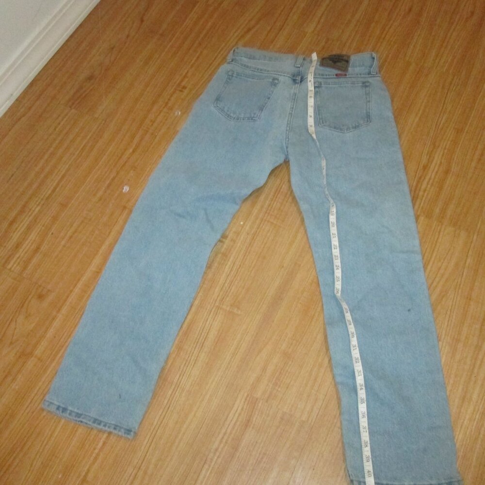 WRANGLER Regular fit 30 x 30 Men's Jeans Light wash New w/tags - Picture 2 of 4